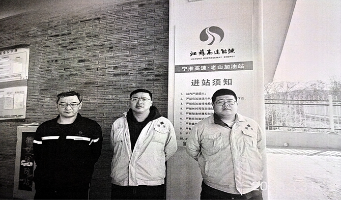 DƬ1.png